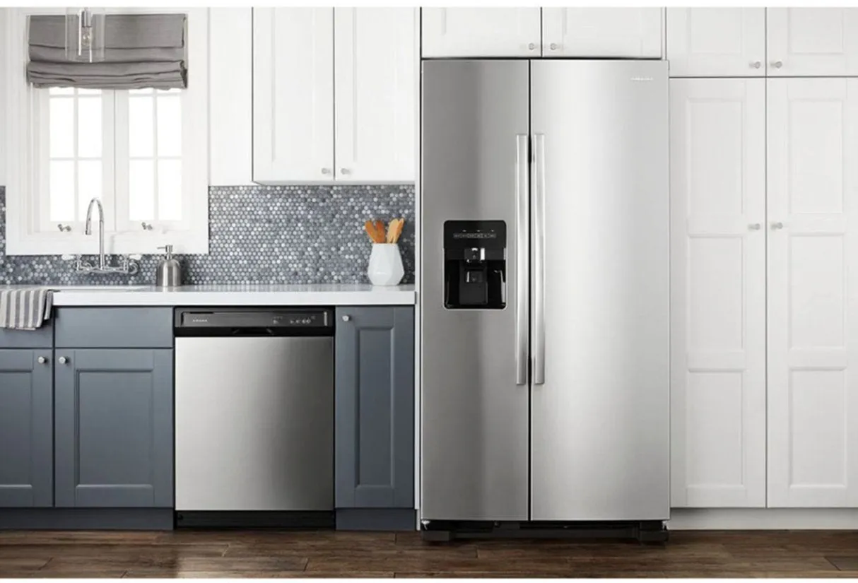 36-INCH SIDE-BY-SIDE REFRIGERATOR WITH DUAL PAD EXTERNAL ICE AND WATER DISPENSER
