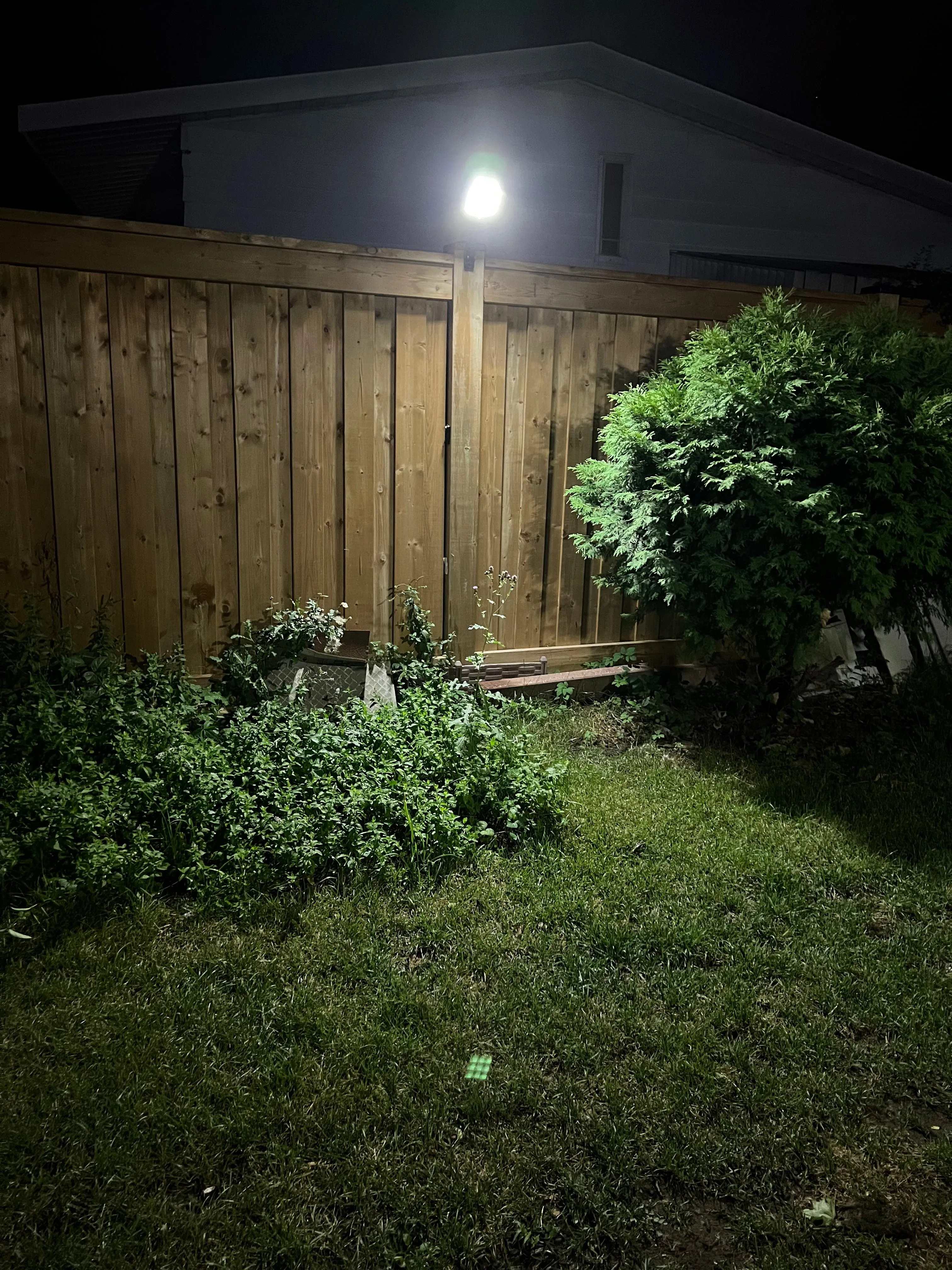 BigM 100W Bright LED Outdoor Solar Street Light With Motion Sensor