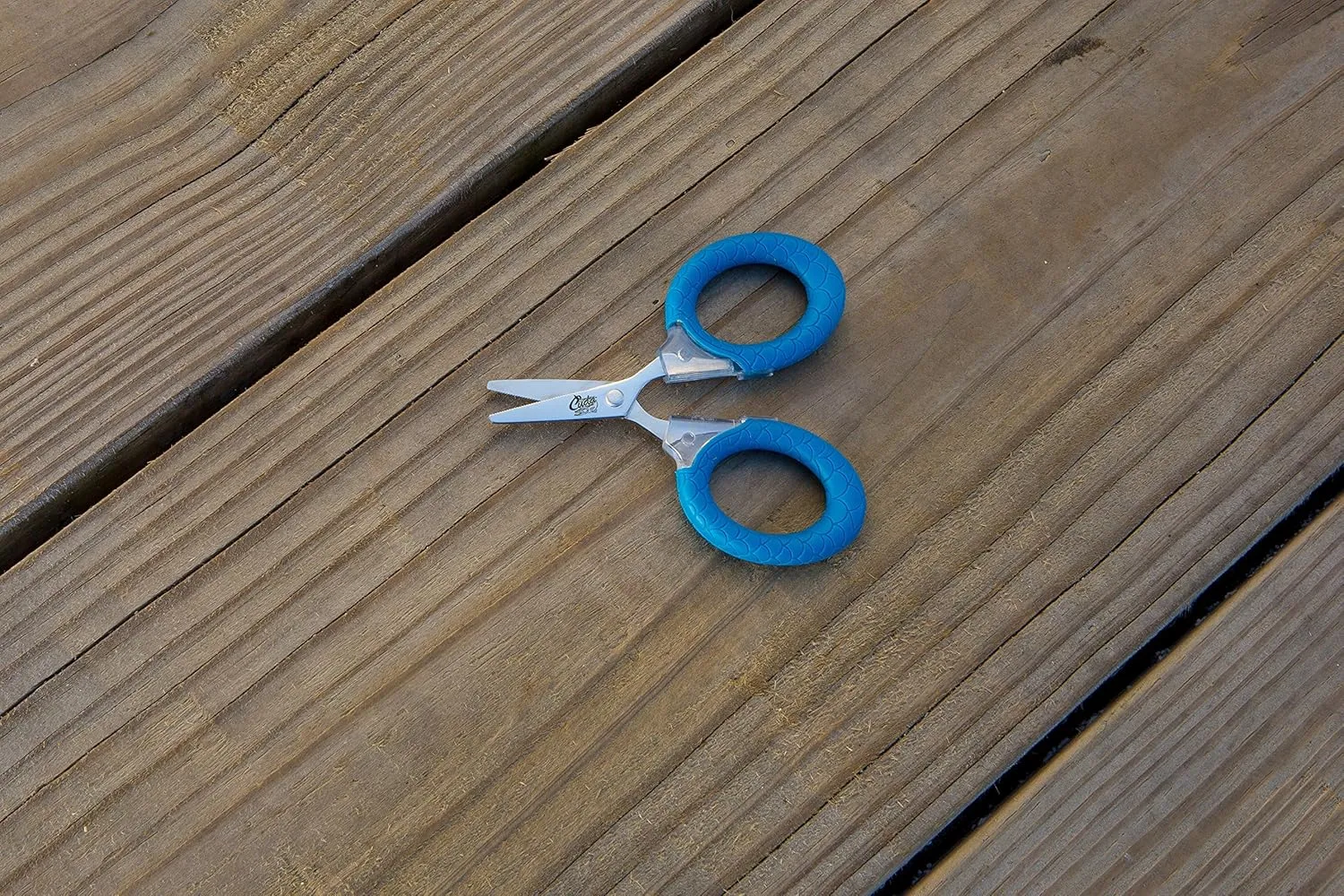 CUDA 3" Micro Scissors Durable Fishing Braid, Mono & Fluorocarbon Cutter for Saltwater & Freshwater with Dual Serrated Blades & Oversized Non-Slip Comfort Bows
