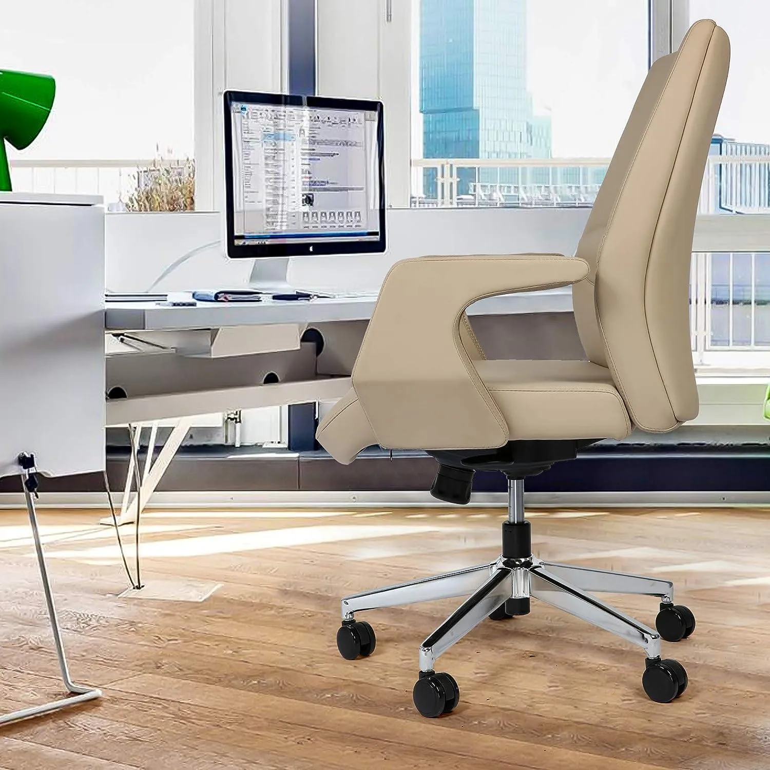 Executive Office Chair Ergonomic Leather Chair with Padded Armrests Lumbar Support