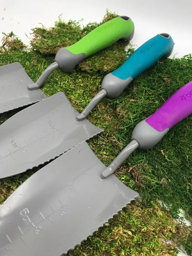 Hand Shovel - Serrated