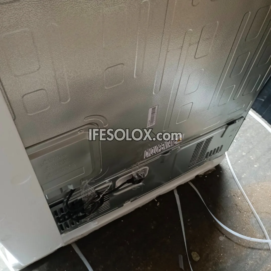 Hisense RC-87WS 634L Side by Side Refrigerator with Smart Inverter   1 Year Warranty - Brand New
