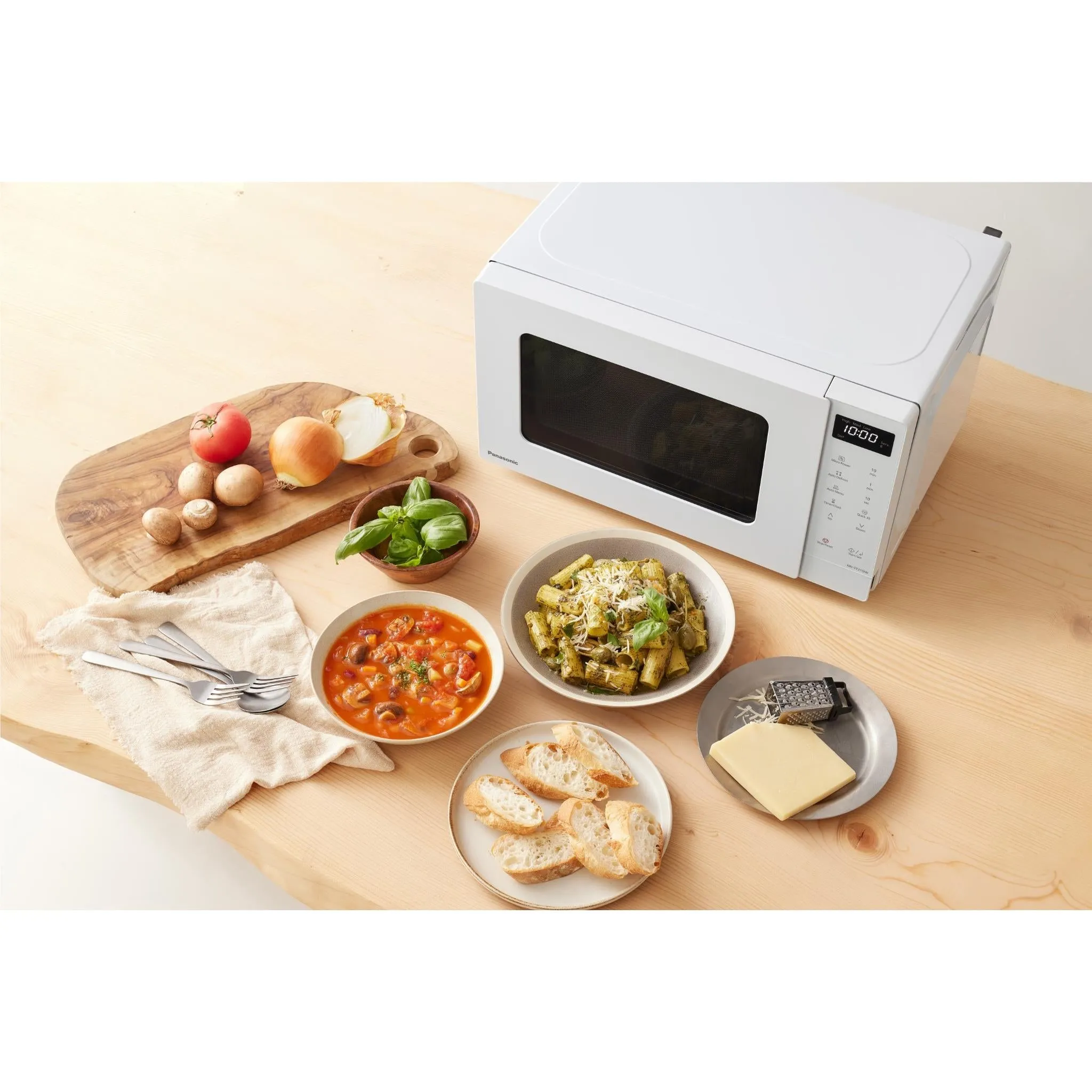 Panasonic 20L Compact Microwave Oven (White)