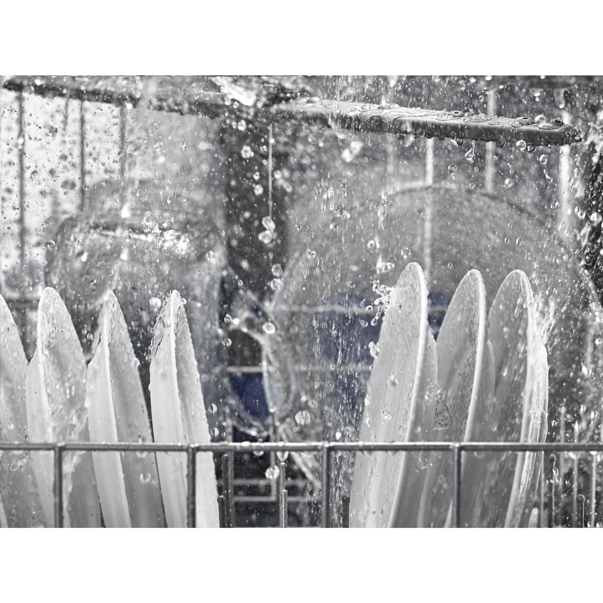 Whirlpool Dishwasher with Sensor Cycle (WDF540PADW)