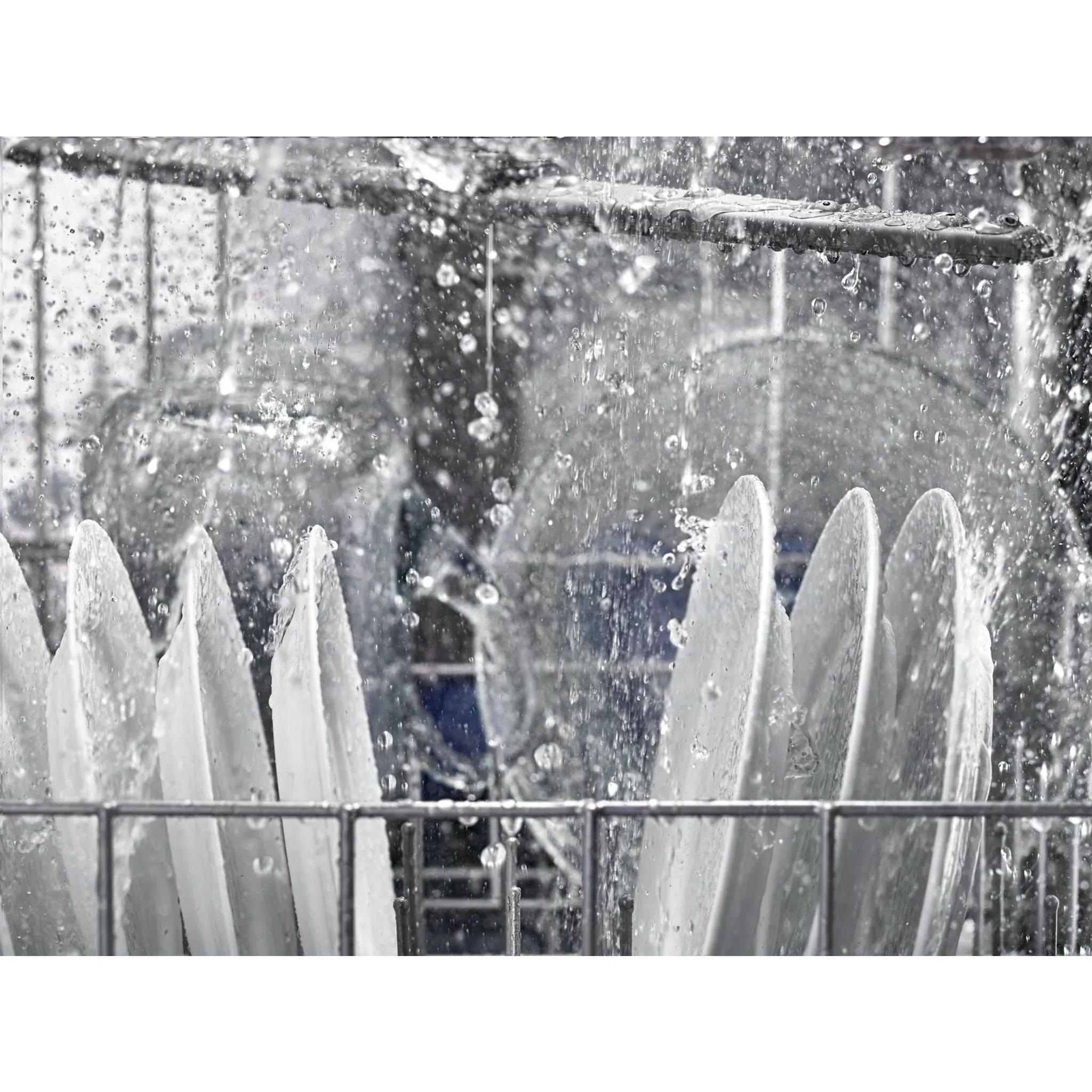 Whirlpool Dishwasher with Sensor Cycle (WDF540PADW)